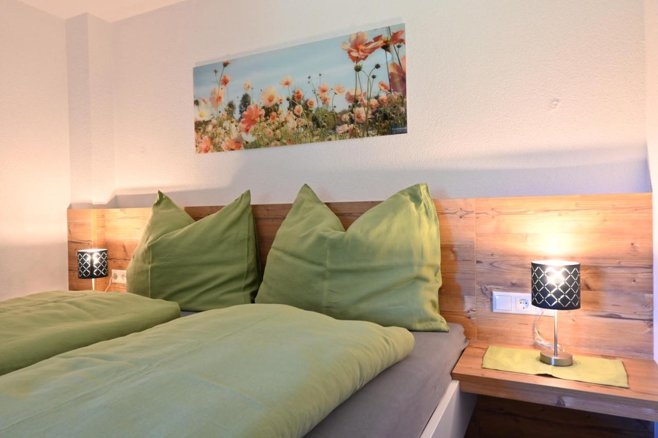 Apartament Biohof Auinger, Der Tiererlebnishof Aurach am Hongar Zewnętrze zdjęcie