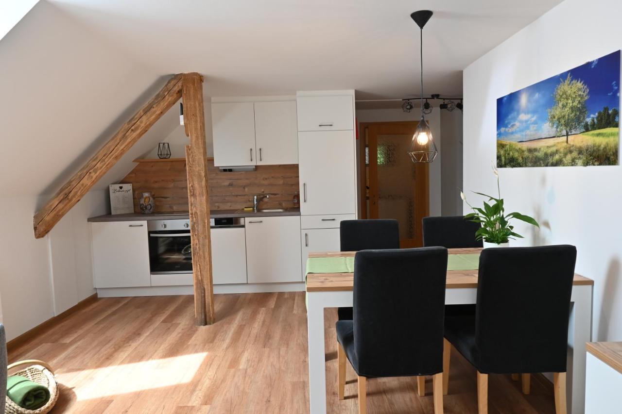 Apartament Biohof Auinger, Der Tiererlebnishof Aurach am Hongar Zewnętrze zdjęcie